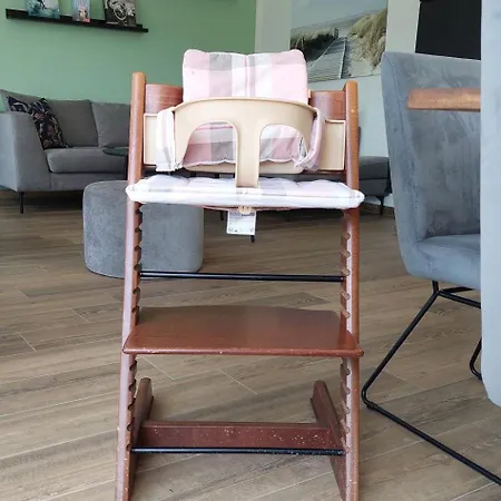 Reetsnacker - Mit Kamin, Sauna Und Whirpool Für 8 Personen Ferienhaus Pepelow